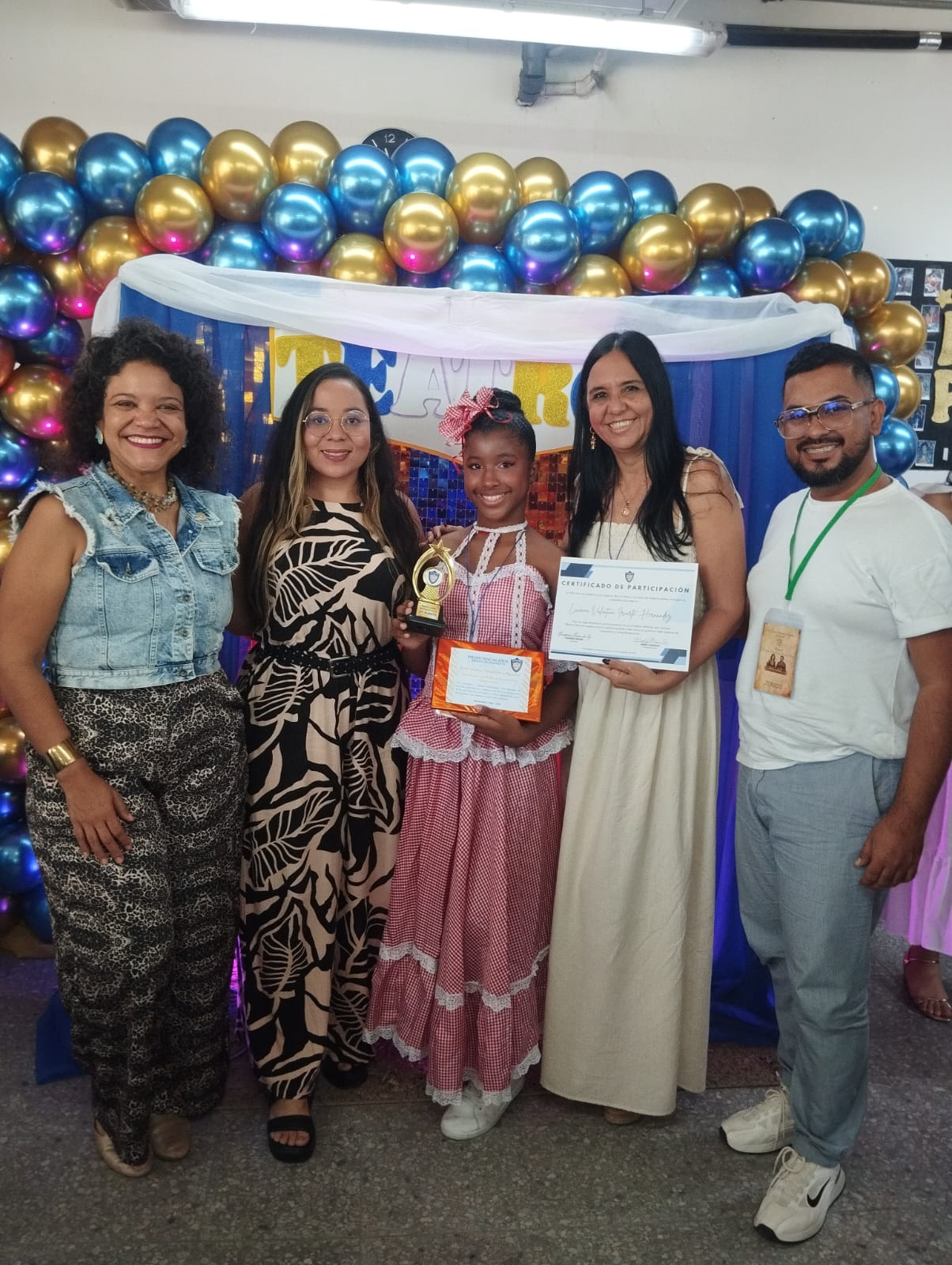 IED Nuevo Bosque Pies Descalzos gana segundo lugar en recital “Poesía Viva”.